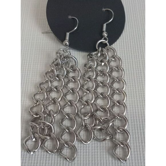 Silver Toned Metal Triple Strand Curb Link Chain Dangle Style Statement Earrings - Picture 7 of 8